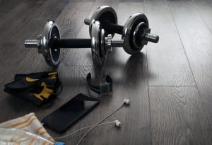 Treino musculação apenas com halteres Treino musculação apenas com halteres